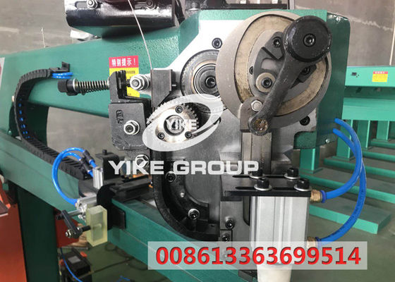 type servo machine piquante de 1400mm